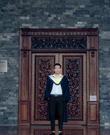 Купить диплом вуза в Москве быстро и безопасно